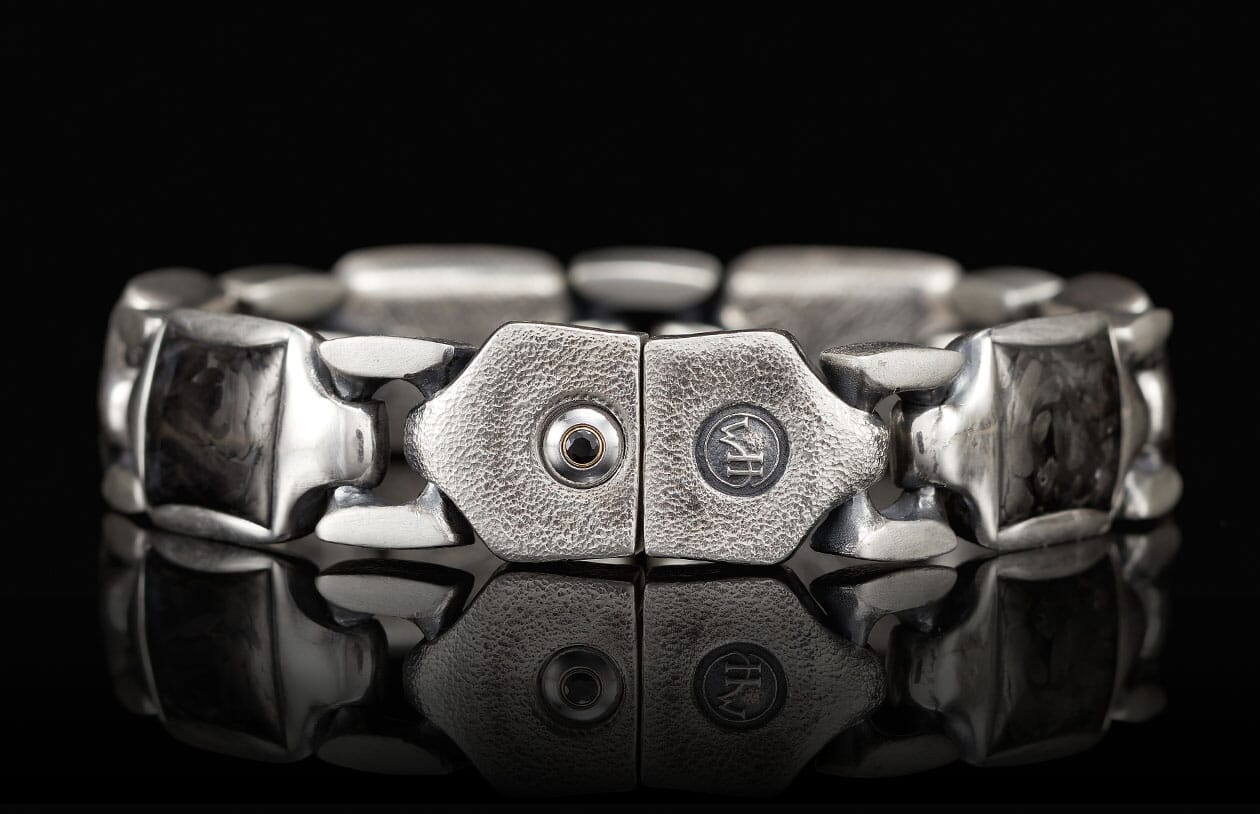 Carbon Retro - Image 4