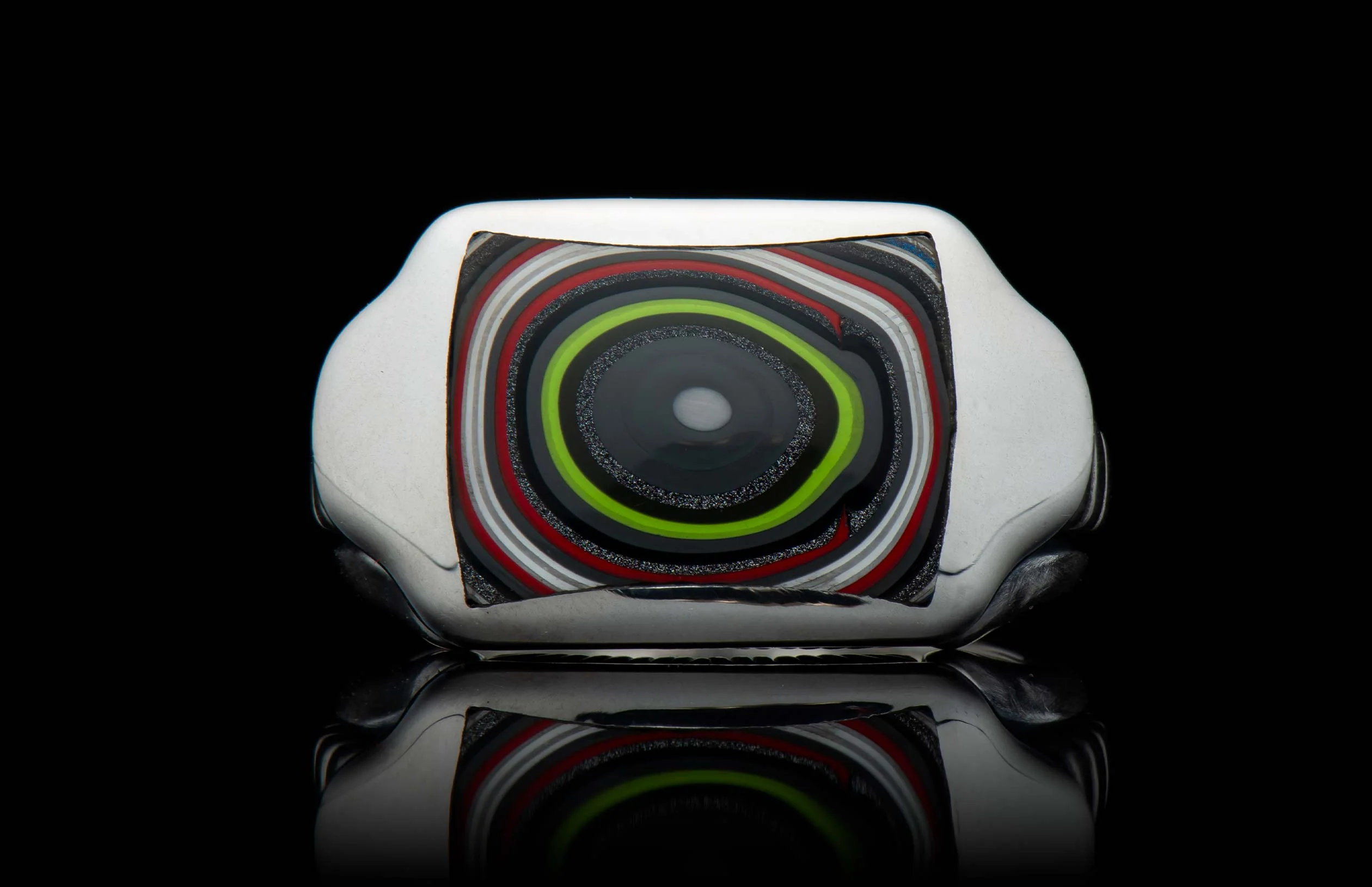Sleek - Image 4